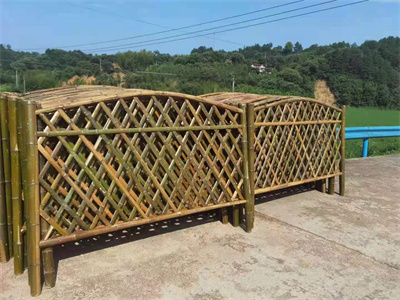 竹子护栏构造原始的使用做法?
