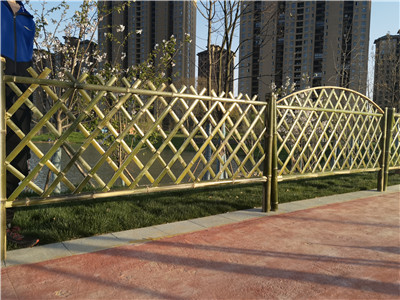 竹篱笆围栏对城市建设起到点缀作用！
